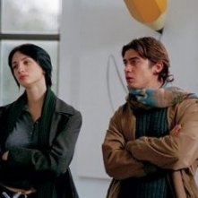 Riccardo Scamarcio e Francesca Inaudi in una scena de L'uomo perfetto