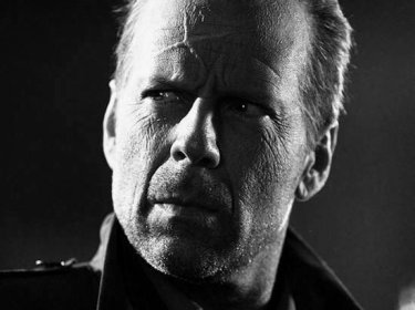 Bruce Willis in una scena di Sin City