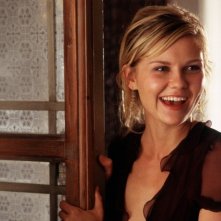 Kirsten Dunst in una scena del film Wimbledon, in cui recita accanto a Paul Bettany