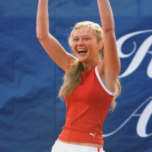 L'attrice Kirsten Dunst in una scena del film Wimbledon