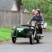 Zach Braff e Natalie Portman in una scena del film La mia vita a Garden State