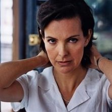 Carole Bouquet in una scena de Luci nella notte