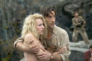 Naomi Watts con Adrien Brody in una scena di King Kong