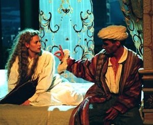 Billy Crudup e Claire Danes in una scena di Stage Beauty
