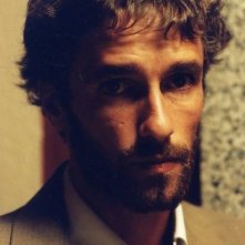 Ignazio Oliva in una scena di Tu devi essere il lupo