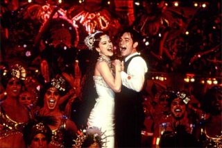 Satine e Christian finalmente uniti in Moulin Rouge