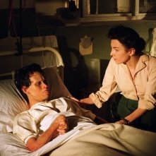 Billy Crawford e Clara Bellar in una scena di Dominion: A Prequel to the Exorcist