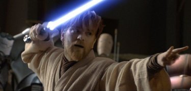 Ewan McGregor in una sequenza del film Star Wars ep. III - La vendetta dei Sith