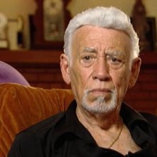 il regista Gerard Damiano in una scena del documentario Inside Gola Profonda