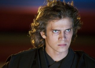 Hayden Christensen in una scena del film Star Wars ep. III - La vendetta dei Sith
