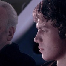Ian McDiarmid e Hayden Christensen in una scena del film Star Wars ep. III - La vendetta dei Sith