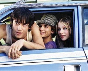 Joseph Gordon-Levitt, Jeffrey Licon e Michelle Trachtenberg in una scena di Mysterious Skin