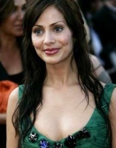 La deliziosa Natalie Imbruglia sulla Croisette