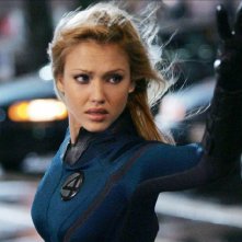Jessica Alba in una sequenza de I fantastici quattro