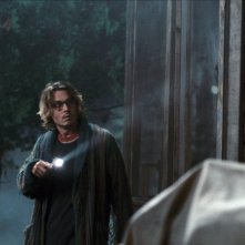 Johnny Depp in una scena di Secret Window, tratto da un romanzo di Stephen King