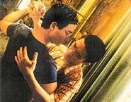 Leslie Cheung e Tony Leung Chiu Wai in una scena di Happy Together (1997)