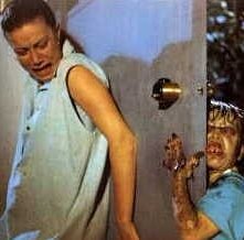 Nancy Brilli e Davide Marotta in una scena di Demoni 2