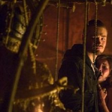 Chad Michael Murray ed Elisha Cuthbert in una scena de La maschera di cera