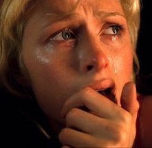 Paris Hilton è terorizzata in una scena de La maschera di cera