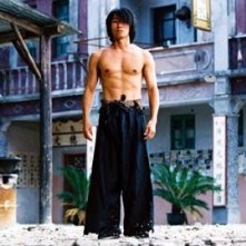 Stephen Chow in una scena di Kung Fusion