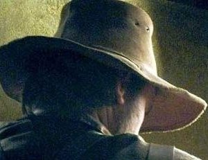 Mungo McKay in una scena di Undead