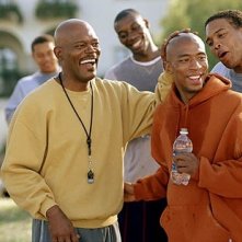 Samuel L. Jackson e Antwon Tanner in una scena di Coach Carter