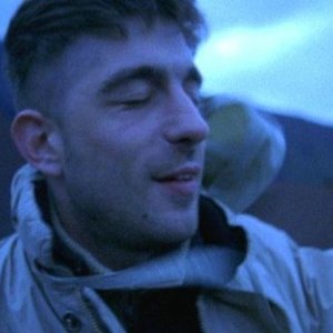 Libero De Rienzo in una scena di Mundo Civilizado