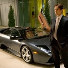 Christian Bale in una scena di Batman Begins