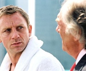 Daniel Craig e Michael Gambon in una scena di The Pusher
