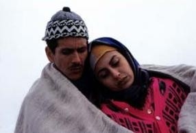 Una scena di A Casablanca gli angeli non volano