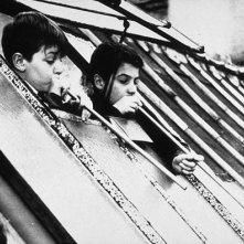 Jean-Pierre Leaud e patrick Auffey in una scena de I 400 colpi