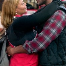 Queen Latifah ed Henry Simmons in una scena di New York taxi