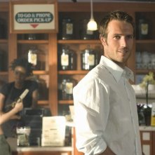 Michael Vartan in una scena di Quel mostro di mia suocera