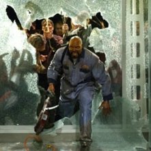 Eugene A. Clark  in una scena de La terra dei morti viventi