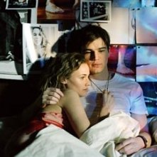 Josh Hartnett abbraccia Diane Kruger  in una scena di Appuntamento a Wicker Park