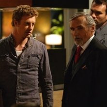 Simon Baker e Dennis Hopper  in una scena di Land of the Dead