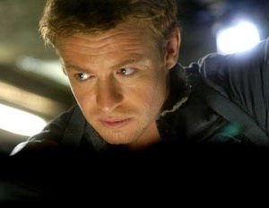 Simon Baker  in una scena di Land of the Dead