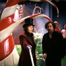 Johnny Depp e Tim Burton sul set de  La fabbrica di cioccolato