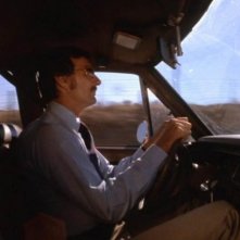 Dennis Weaver in una scena di Duel