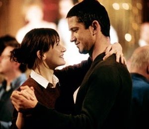 Emily Mortimer e Gerard Butler in una scena di Dear Frankie