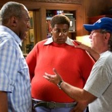 Bill Cosby, Kenan Thompson e Joel Zwick sul set di Fat Albert