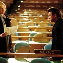 Nicole Kidman E Sean Penn In Una Scena Di The Interpreter 15655