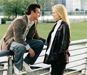 Nicole Kidman e Sean Penn in una scena di The Interpreter (2005)