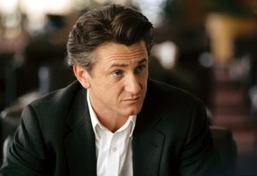 Sean Penn in una scena di The Interpreter