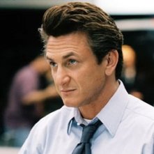 Sean Penn in una scena di The Interpreter