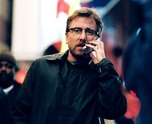 Tim Roth in una scena di Dark Water