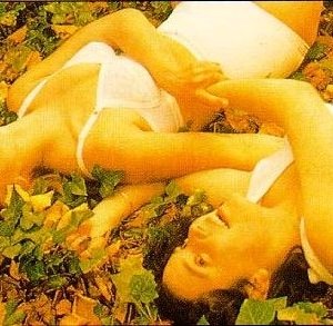 Melanie Lynskey e Kate Winslet in una sensuale scena di Creature del cielo