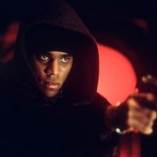 Michael Ealy in una scena di Never Die Alone