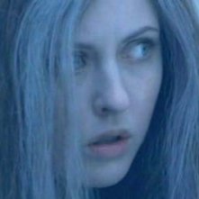 Katharine Isabelle in una scena di Licantropia