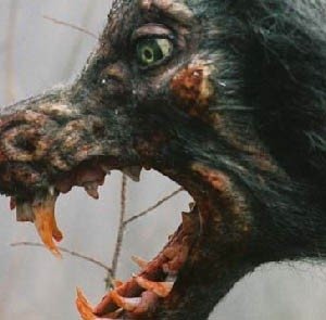 Una scena di Licantropia